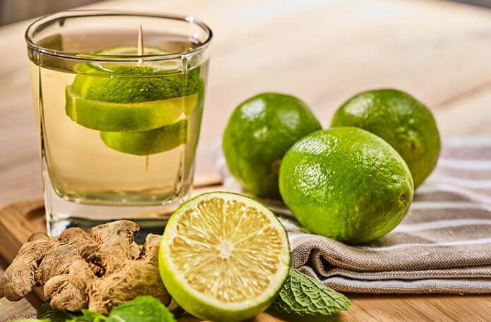 10 WAYS TO DETOX YOUR BODY NATURALLY!