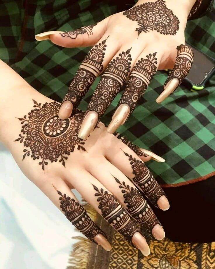 Contemporary Minimalism mehndi design